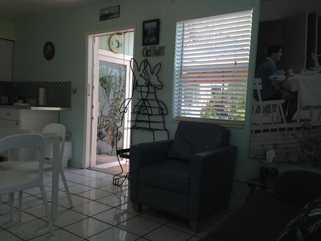 Angelfish Inn Hollywood Phòng bức ảnh
