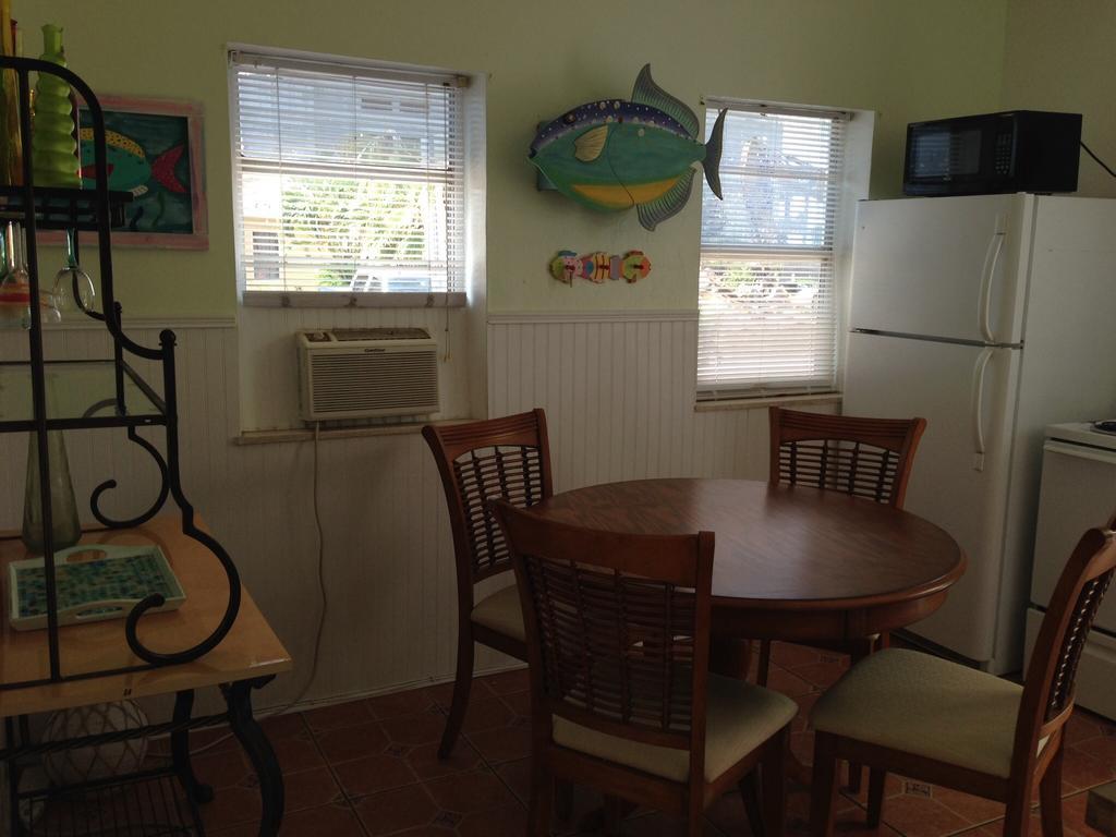 Angelfish Inn Hollywood Phòng bức ảnh
